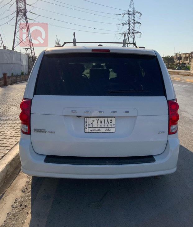 دودج جراند كارافان